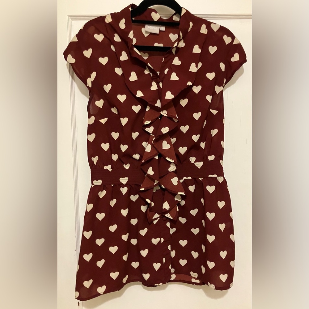 Valentine's Sz M Heart Print Blouse